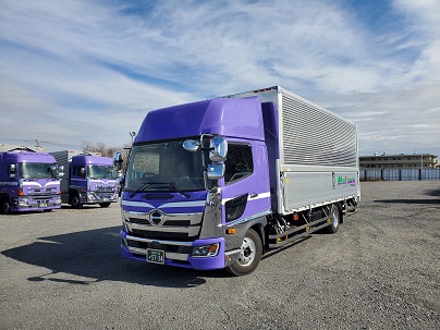 4ｔウイングゲート新車が納車されました 森井運送有限会社